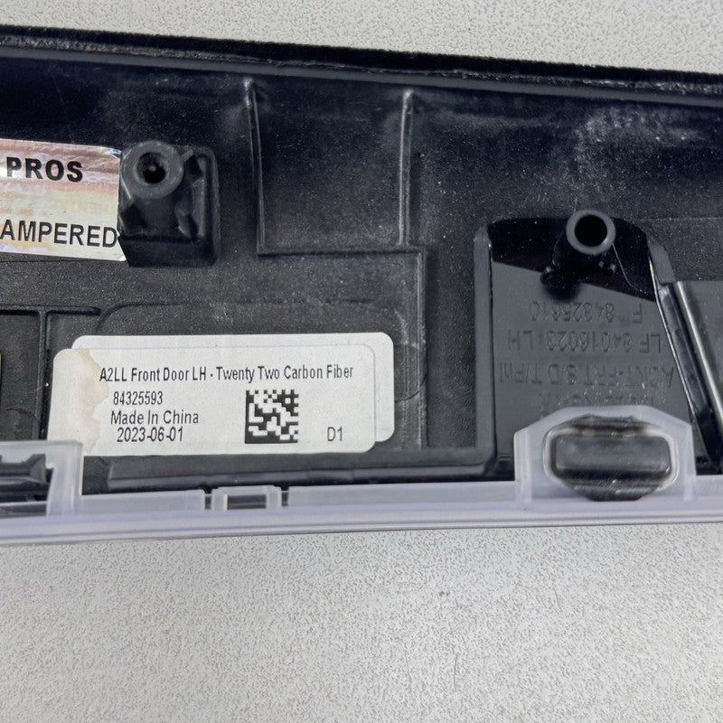 84523935 22-24 CADILLAC CT5 V BLACKWING CARBON FIBER DOOR PANEL AND DASH TRIM SET OEM