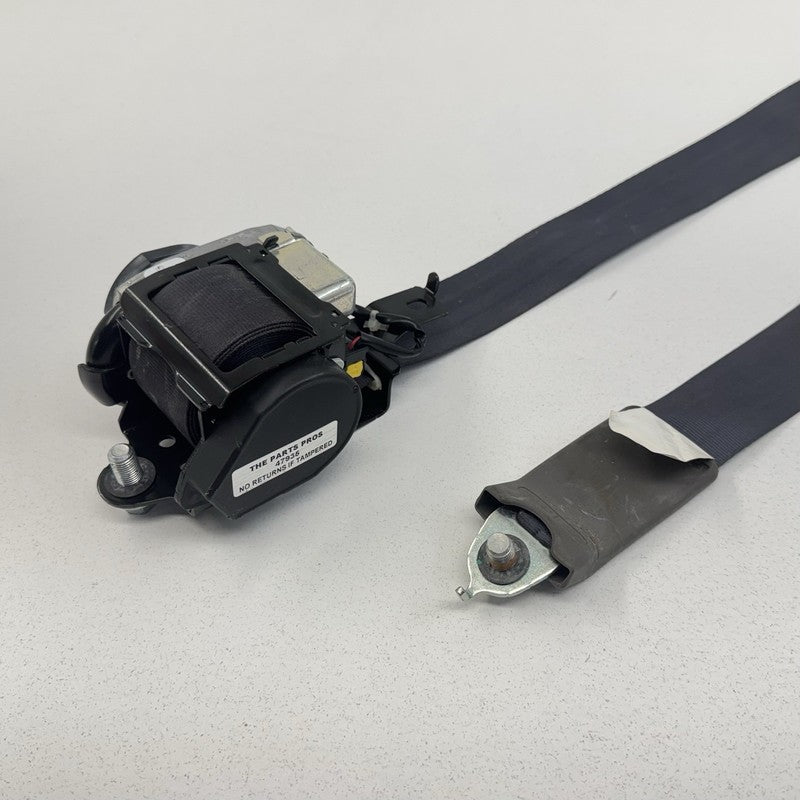 6175031 11-17 Honda Odyssey Passenger Right Front Seatbelt Seat Belt Retractor OEM