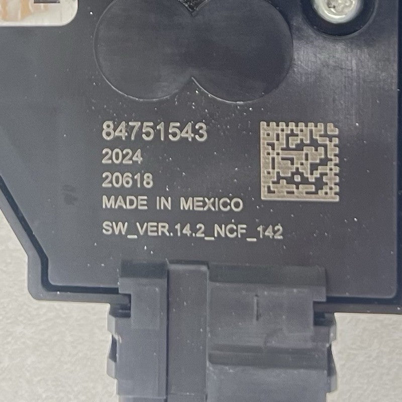 84878419 22-25 CADILLAC CT4 CT5 V BLACKWING PASSENGER RIGHT FRONT SEAT CONTROL SWITCH OEM