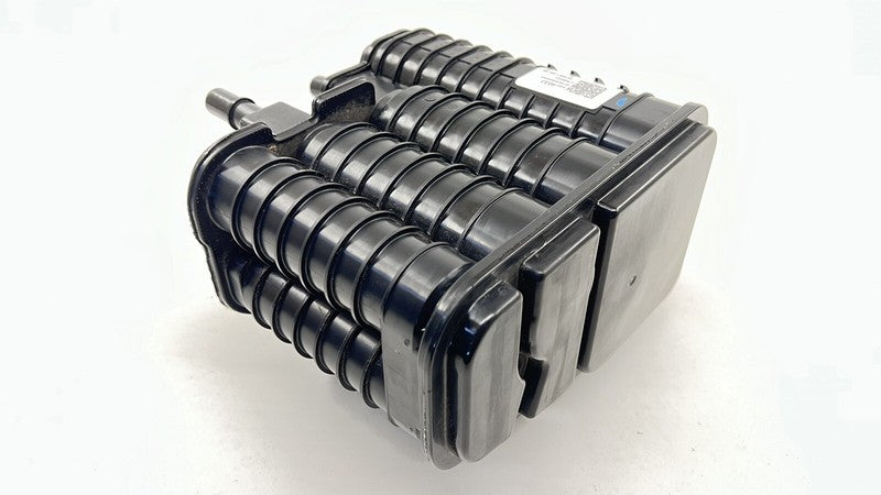 8452 4033 / 84524033 22-24 CADILLAC CT4 V BLACKWING FUEL EVAP VAPOR CHARCOAL EMISSION CANISTER OEM