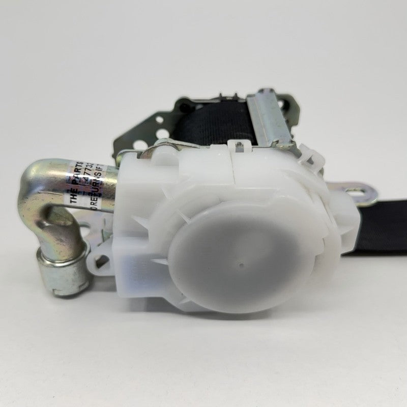 7X1650-P / 7X1650 P / 7X1650P 12-17 Toyota Prius V Passenger Right Front Seatbelt Seat Belt Retractor OEM