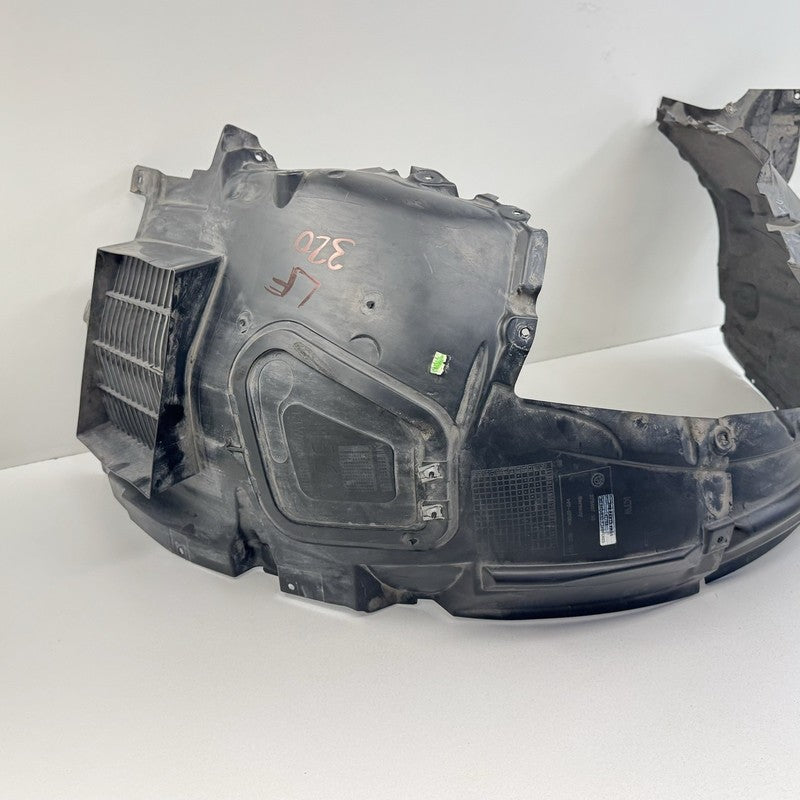 276487 10 / 27648710 12-16 BMW M5 F10 Left Front Fender Liner Wheel Arch Shield Splash Guard Set OEM