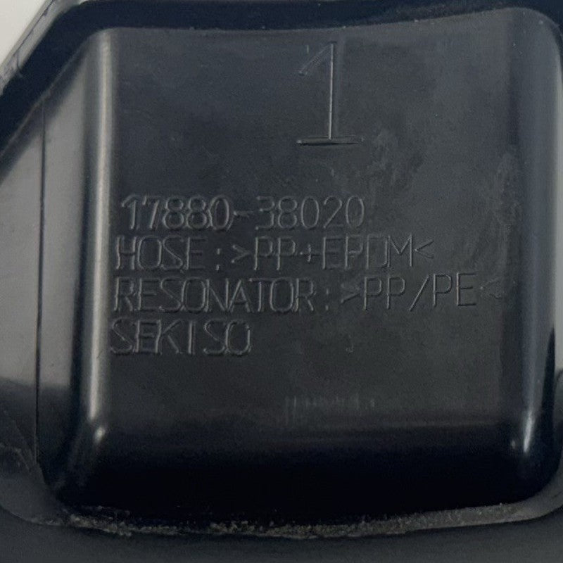 17880-38020 / 17880 38020/ 1788038020 08-14 Lexus IS F Air Cleaner Box Filter Air Intake Tube 17880-38020 OEM