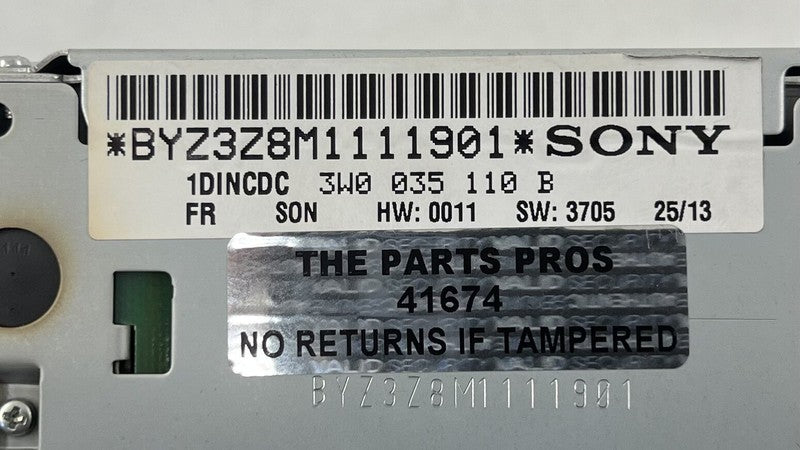 3W0 035 110 B / 3W0035110B 13-18 BENTLEY FLYING SPUR SONY MULTIMEDIA CD CHANGER PLAYER 3W0 035 110 B OEM