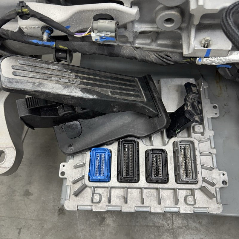 LT4 With Tremec TR6060 Dropout Swap 22-25 CADILLAC CT5 V BLACKWING 6.2L LT4 ENGINE MANUAL TRANSMISSION DROPOUT OEM