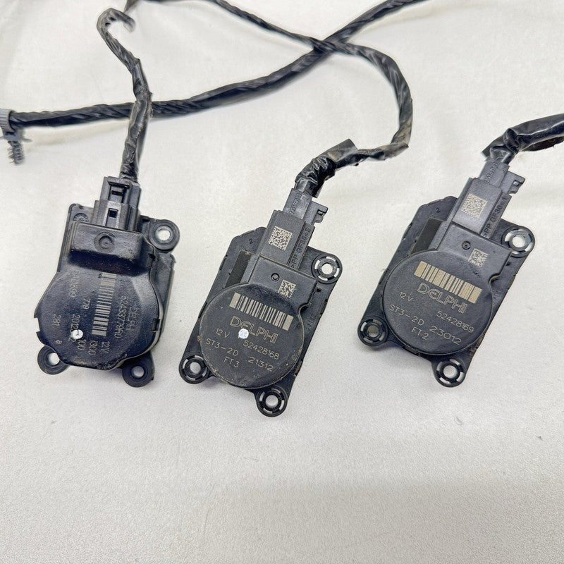 52423617 12-15 Chevrolet Camaro ZL1 HVAC Box Heater AC Flap Motor Air Mix Actuator OEM