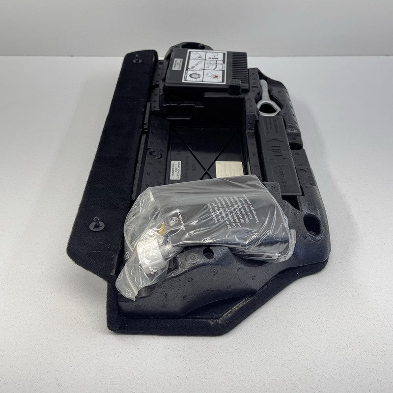 997.721.115.00 / 997 721 115 00 / 99772111500 05-08 Porsche 911 997 Boxster Cayman 987 Front Trunk Emergency Tire Tool K