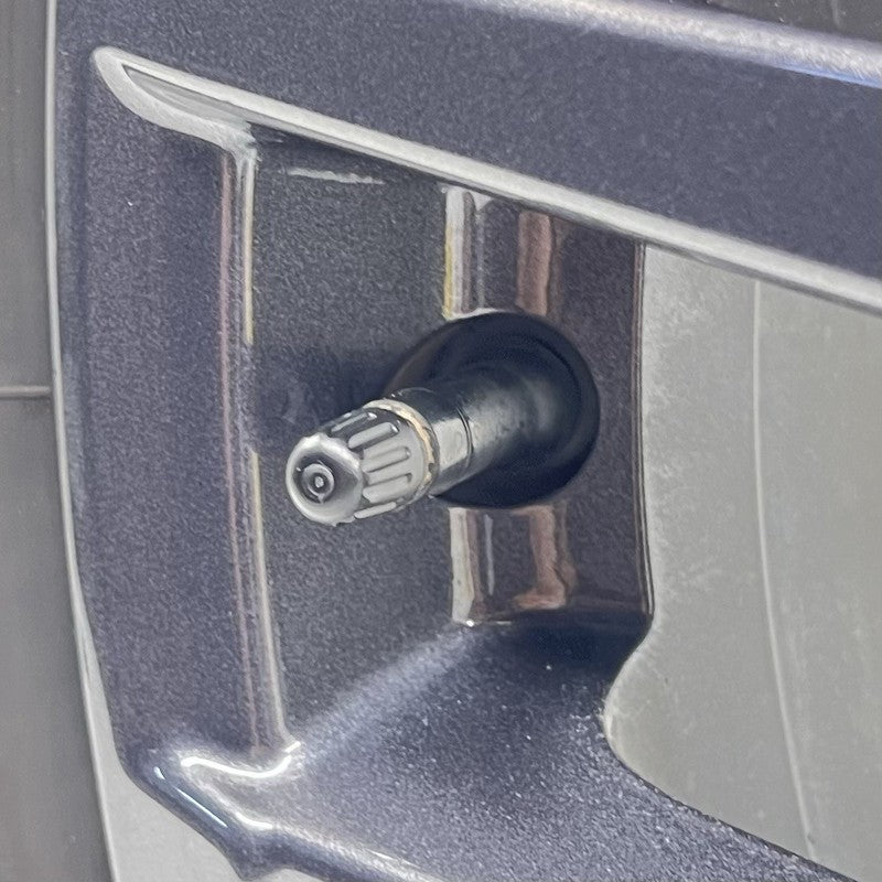 28111VC040 22-25 Subaru WRX Wheel Rim With Tire 18x8.5 +55 Offset 28111VC040 Factory OEM