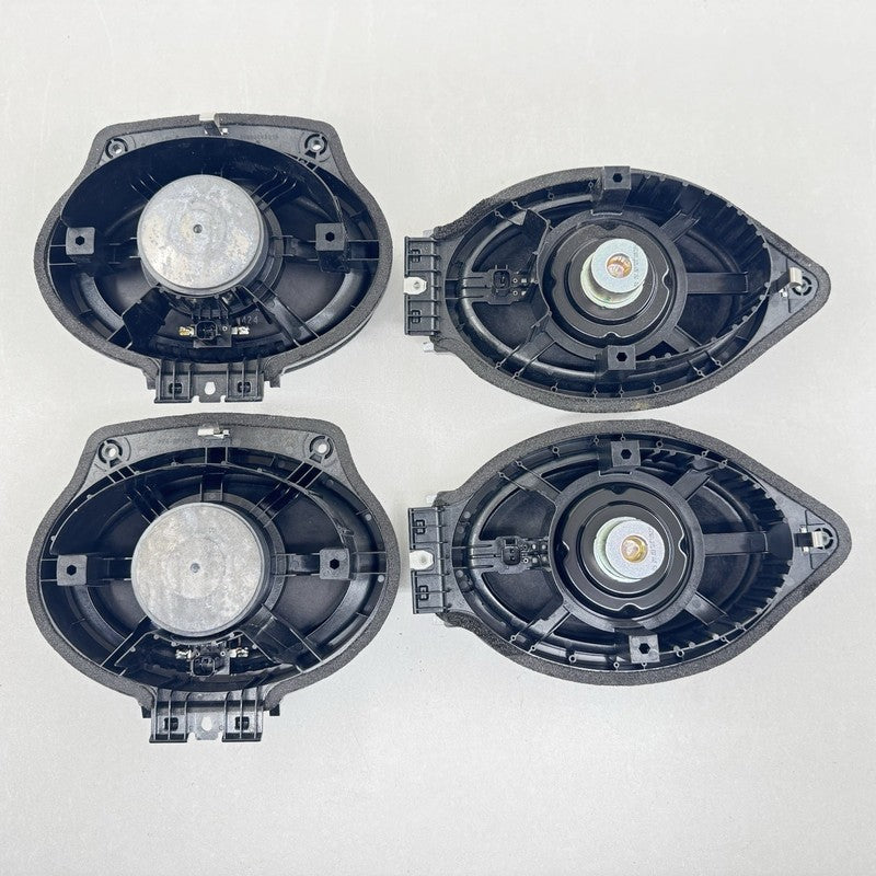 8654 3909 / 86543909 22-24 CADILLAC CT5 V BLACKWING SPEAKER TWEETER SET WITH AMPLIFIER AMP MODULE OEM