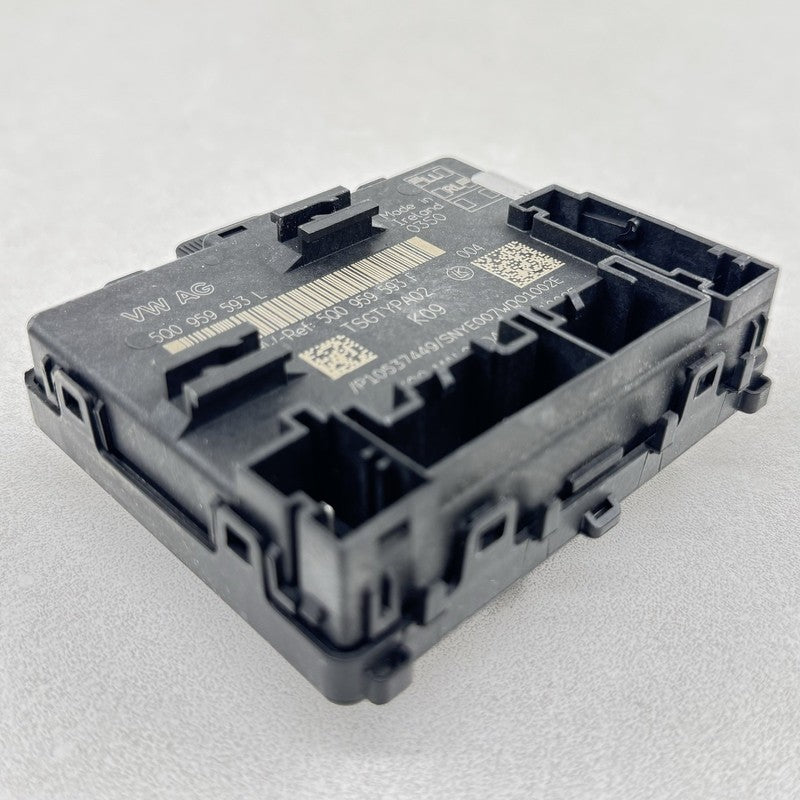 5Q0-959-593-L / 5Q0 959 593 L / 5Q0959593L 22-25 VOLKSWAGEN GOLF R MK8 DRIVER LEFT FRONT DOOR CONTROL MODULE 5Q0959593L 