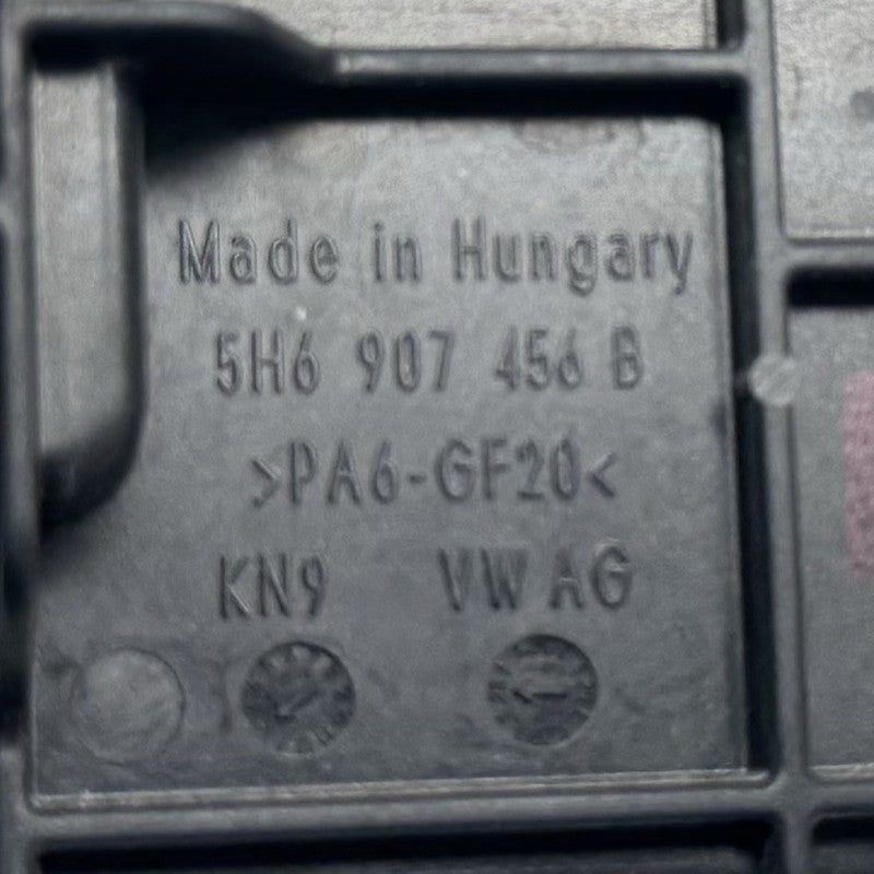 2Q0-907-686-J / 2Q0.907.686.J / 2Q0 907 686 J / 2Q0907686J 22-25 VOLKSWAGEN GOLF R MK8 RIGHT REAR BLIND SPOT SENSOR RADA