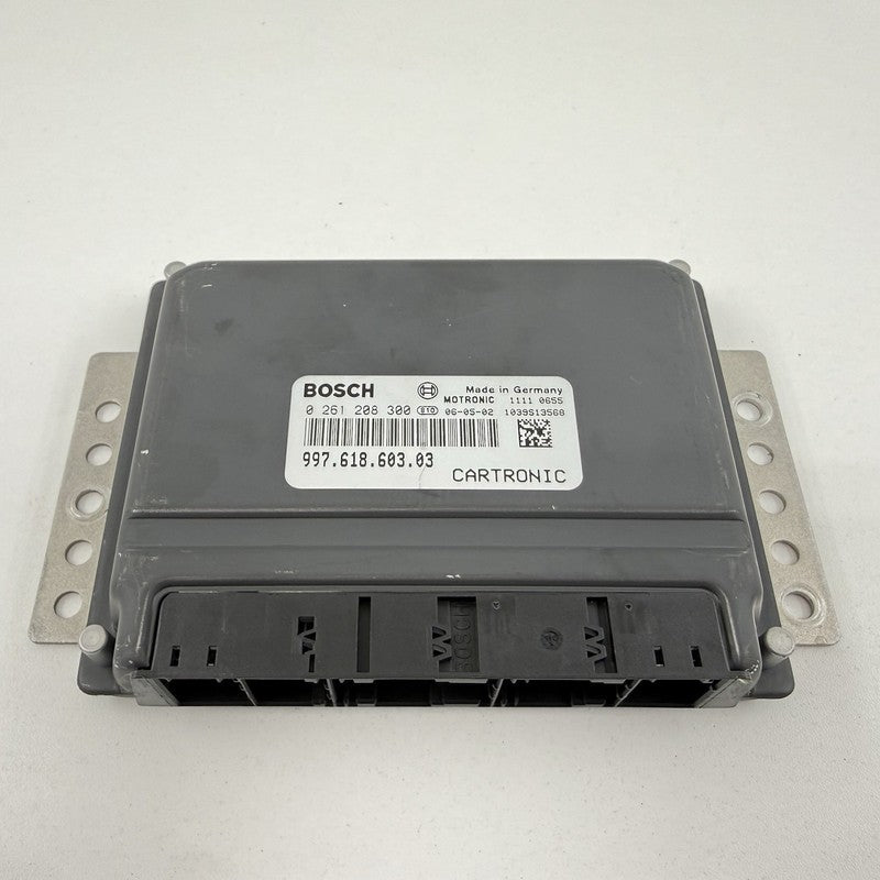 0 261 208 300 / 0261208300 05-08 Porsche Boxster Cayman 987 Manual ECM ECU Engine Module Cartronic OEM
