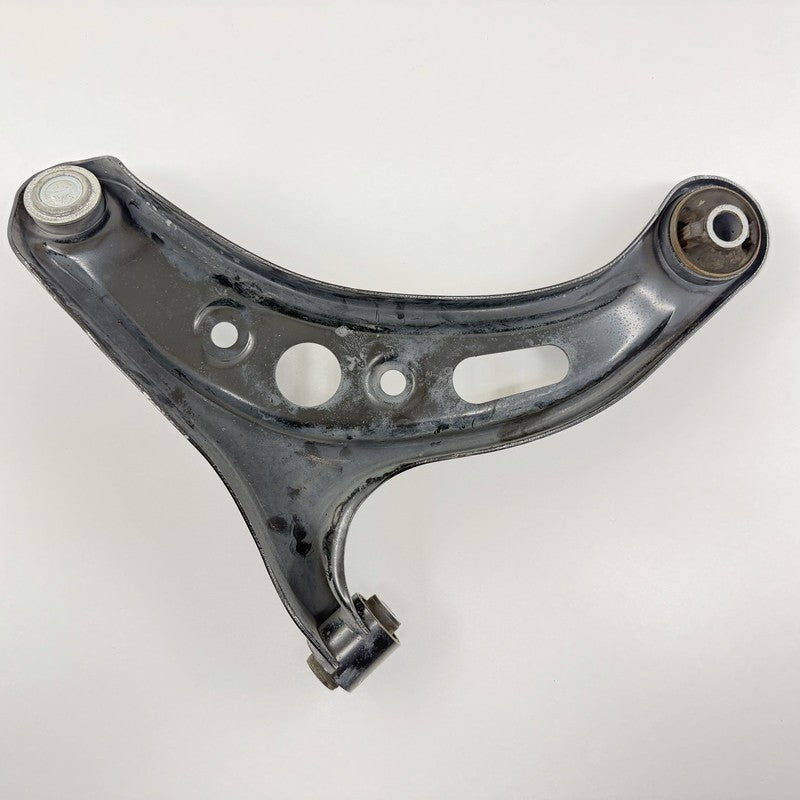 20202-CA002 / 20202 CA002 / 20202CA002 22-25 Toyota GR86 Subaru BRZ Right Front Lower Control Arm 20202CA002 OEM