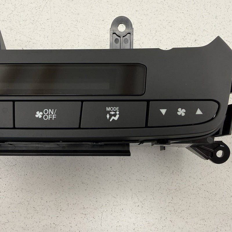 23-25 Honda Pilot Rear Console HVAC A/C Climate Control Switch Panel O