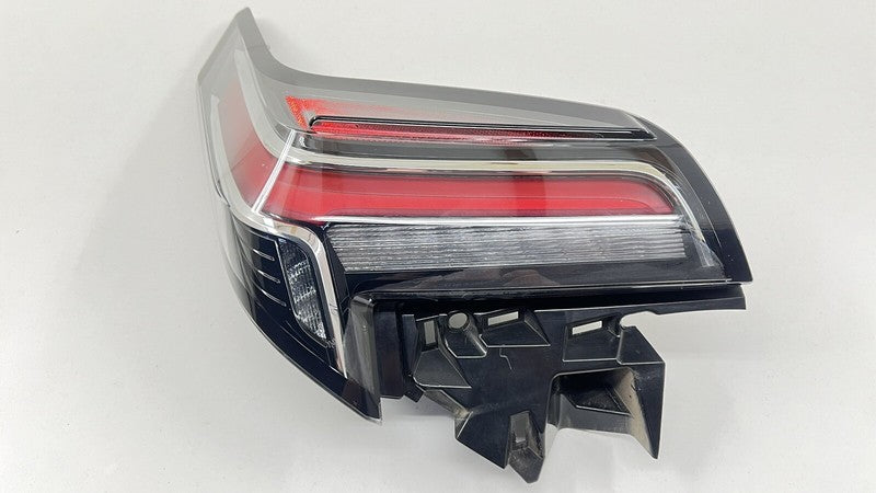 84864813 22-24 CADILLAC CT4 V BLACKWING RIGHT REAR TAILLIGHT TAIL LIGHT LAMP OEM