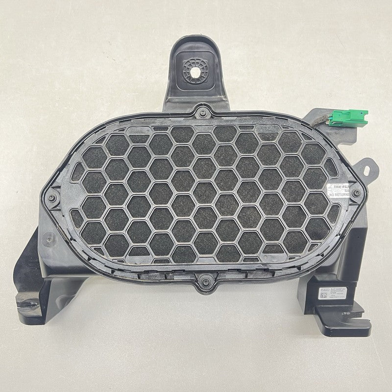 RL3T-19A067-AC / RL3T 19A067 AC / RL3T19A067AC 24-25 FORD F-150 BANG & OLUFSEN B&O SUBWOOFER BASSBOX SPEAKER RL3T-19A067