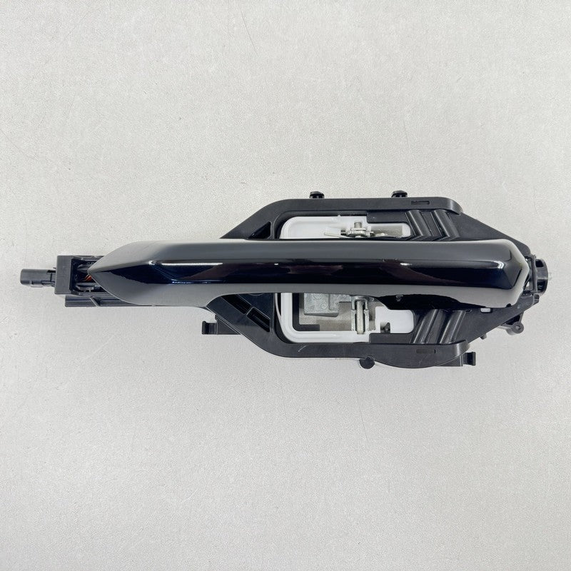 PR3B-C22464-AE / PR3B C22464 AE / PR3BC22464AE 24-25 Ford Mustang GT Passenger Right Exterior Door Handle Shadow Black O