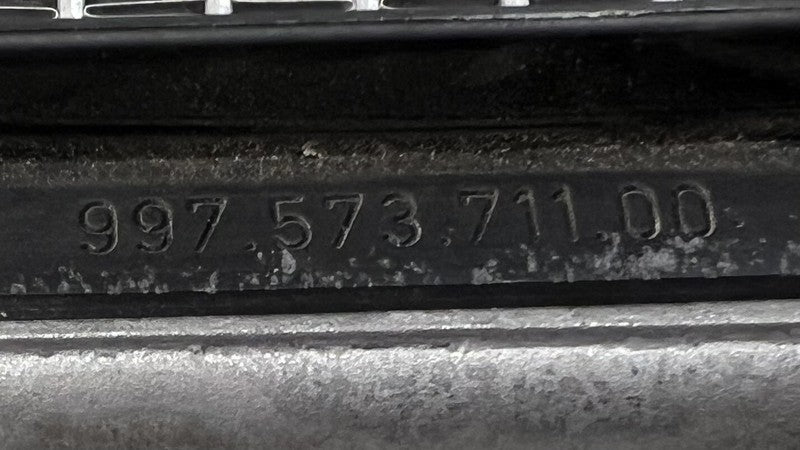 997.573.111.03 / 997 573 111 03 / 99757311103 05-08 PORSCHE 911 997 RIGHT FRONT LOWER AC CONDENSER RADIATOR 997.573.111.