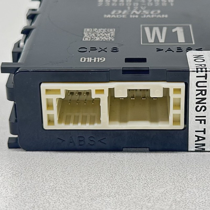 85940-47050 / 85940 47050 / 8594047050 23-25 TOYOTA PRIUS WINDSHIELD WIPER RELAY CONTROL MODULE 85940-47050 OEM