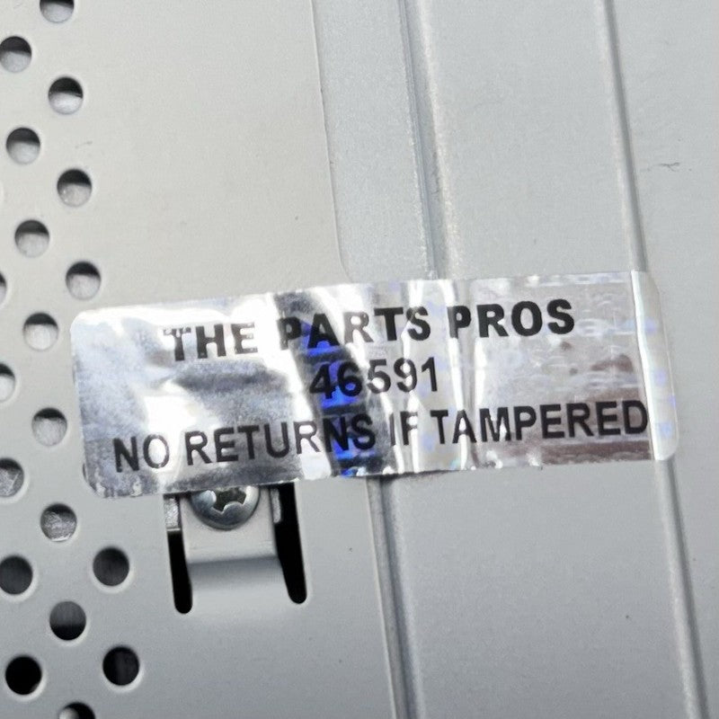 22992934 12-15 Chevrolet Camaro ZL1 Navigation Radio Receiver CD Player Unit 22992934 OEM