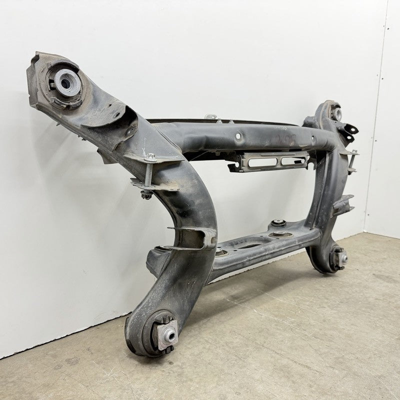 08-14 Mercedes W204 C250 Rear Subframe Crossmember Cradle 2043520106 O