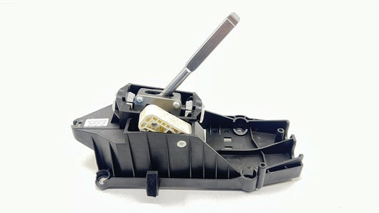 997.424.010.00 / 997 424 010 00 / 99742401000 05-12 PORSCHE 911 CAYMAN BOXSTER MANUAL GEAR BOX SHIFTER LEVER ASSEMBLY OE