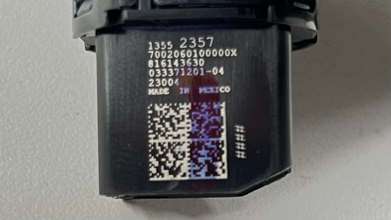 8468 9913 / 84689913 22-24 CADILLAC CT4 V BLACKWING ENGINE IGNITION START STOP SWITCH BUTTON OEM