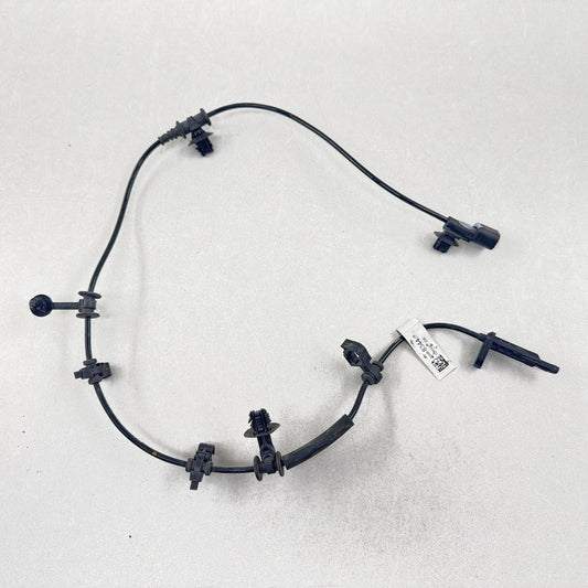 8486 8344 / 84868344 22-25 CADILLAC CT5 V BLACKWING LEFT REAR ABS WHEEL SPEED SENSOR 84868344 OEM