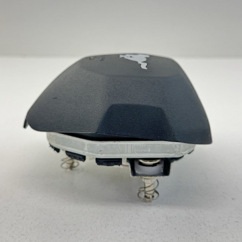 PR3B C043B13 AC319W / PR3BC043B13AC319W 24-26 Ford Mustang GT Driver Steering Wheel Airbag Air Bag OEM