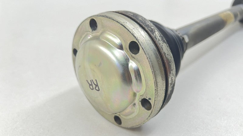 987.332.024.24 / 987 332 024 24 / 98733202424 05-08 PORSCHE BOXSTER CAYMAN S 987 MANUAL TRANSMISSION RIGHT REAR AXLE SHA