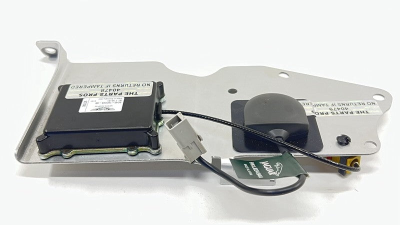 8G43-19C089-AB / 8G43 19C089 AB / 8G4319C089AB 07-10 ASTON MARTIN VANTAGE NAVIGATION RADIO GPS ANTENNA MODULE OEM