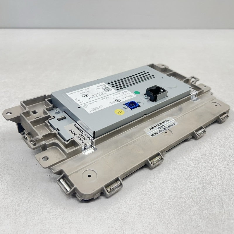 5H0-919-605-B / 5H0 919 605 B / 5H0919605B 22-24 VOLKSWAGEN GOLF R MK8 CENTER DASH DASHBOARD RADIO DISPLAY 10" SCREEN OE