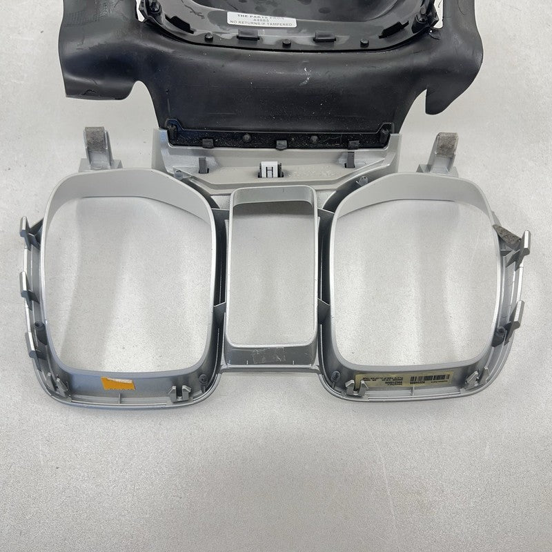 92234805 10-15 CHEVROLET CAMARO SS DASHBOARD DASH BOARD INSTRUMENT CLUSTER COVER TRIM OEM