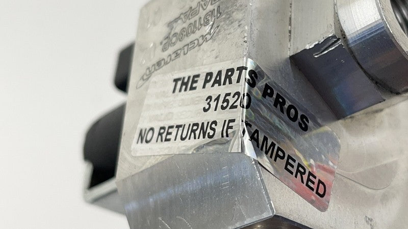 11B1103CP 15-17 MCLAREN 650S HYDRAULIC OIL VALVE BLOCK SOLENOID 11B1103CP OEM