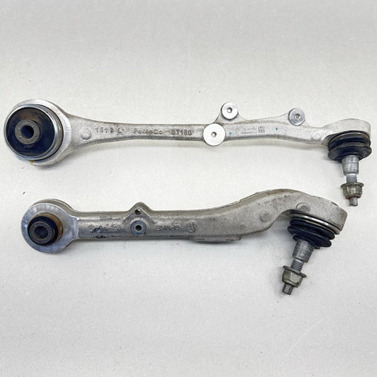 PR3C-3C260-DA / PR3C 3C260 DA / PR3C3C260DA 24-25 FORD MUSTANG GT DRIVER LEFT FRONT LOWER CONTROL ARM SUSPENSION PAIR OE