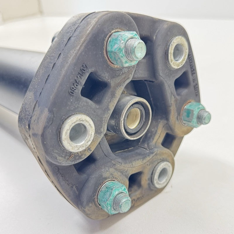 8551 4210 / 85514210 22-25 CADILLAC CT5 V BLACKWING DRIVESHAFT DRIVE SHAFT PROPELLER LINE CARRIER OEM