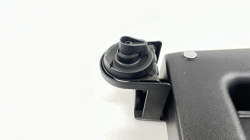 A 212 680 00 10 0010 / A2126800010 / 2126800010 12-18 MERCEDES BENZ CLS550 W218 REAR TRUNK CARGO STORAGE BOX COMPARTMENT