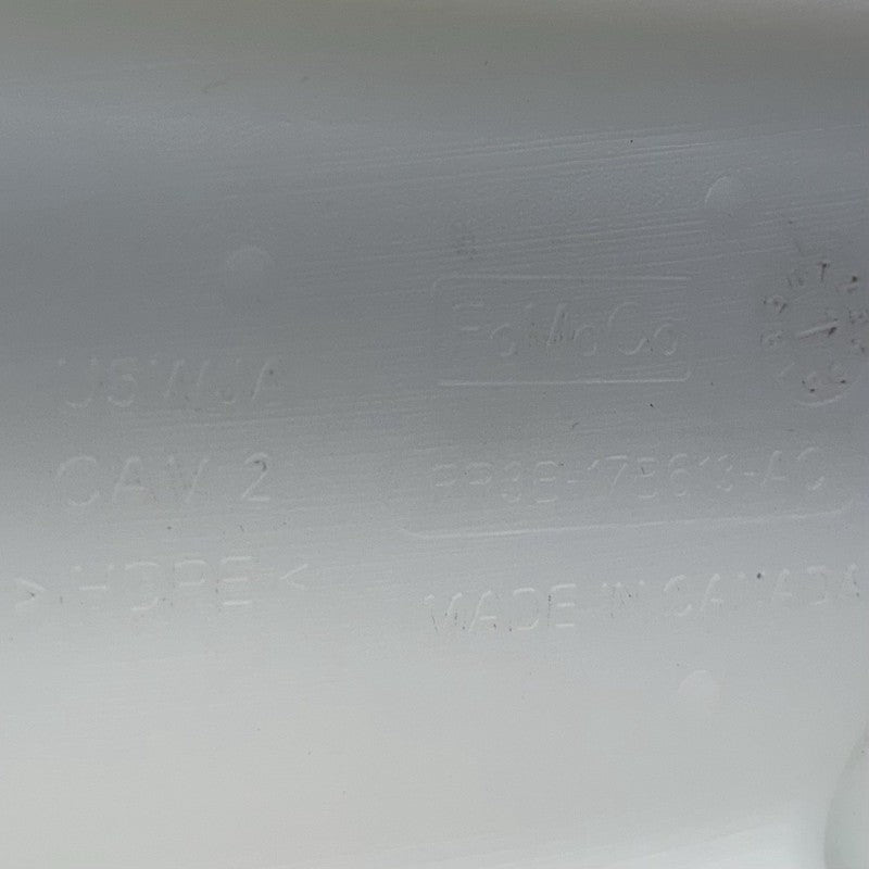 PR3B-17B613-AC / PR3B 17B613 AC / PR3B17B613AC 24-25 Ford Mustang GT Windshield Washer Reservoir Tank Bottle PR3B-17B613