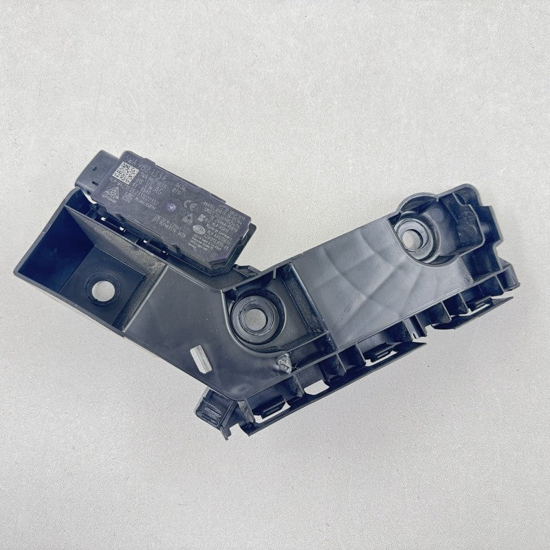 5H6-807-393 / 5H6 807 393 / 5H6807393 22-24 VOLKSWAGEN GOLF R LEFT REAR BUMPER BRACKET MOUNT WITH KEYLESS ANTENNA OEM