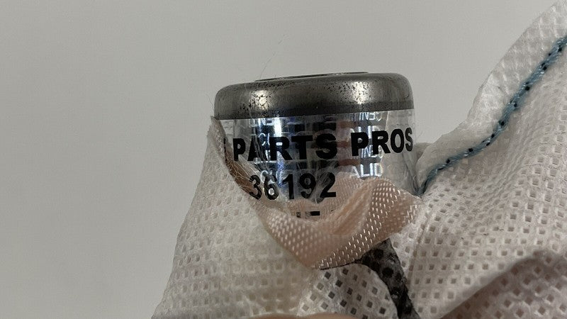 2078600402 / A2078600402 / A 207 860 04 02 0402 10-17 MERCEDES BENZ E550 W207 RIGHT FRONT SEAT AIRBAG AIR BAG SRS 207860