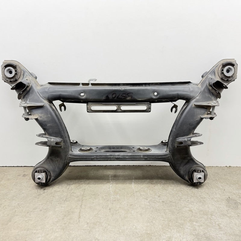 08-14 Mercedes W204 C250 Rear Subframe Crossmember Cradle 2043520106 O