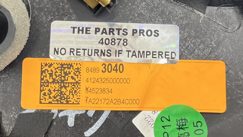 8489 3040 / 84893040 22-24 CADILLAC CT4 V BLACKWING LEFT DASH AC AIR VENT GRILLE W/ COVER TRIM OEM