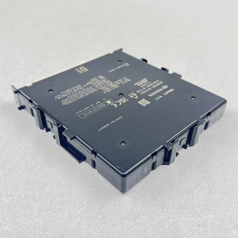 89990-47481 / 89990 47481 / 8999047481 23-25 TOYOTA PRIUS KEYLESS ENTRY SMART KEY CONTROL MODULE 89990-47481 OEM
