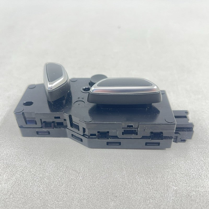 84878419 22-25 CADILLAC CT4 CT5 V BLACKWING PASSENGER RIGHT FRONT SEAT CONTROL SWITCH OEM