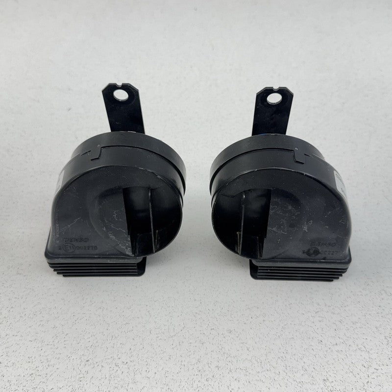 16-23 Toyota Tacoma Low & High Tone Note Pitch Horn Siren Signal Pair 