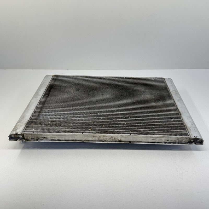 2 282 732 / 2282732 06-10 BMW M5 M6 E60 E63 E64 S85 Motor Engine Cooling Radiator 2282732 OEM