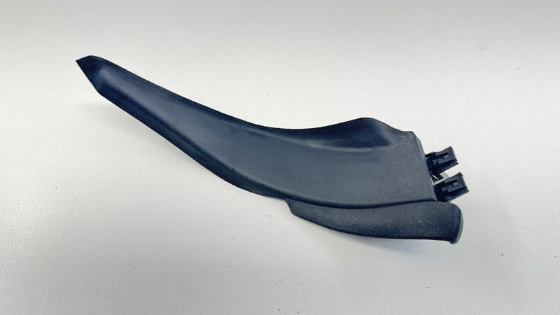 84871786 20-23 CADILLAC CT4 PASSENGER RIGHT FRONT WINDSHIELD COWL FENDER TRIM COVER OEM