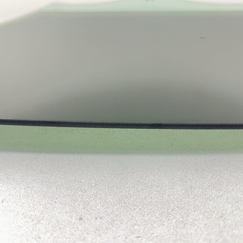 43R-00390 / 43R 00390 / 43R00390 22-25 VOLKSWAGEN GOLF R MK8 PASSENGER RIGHT FRONT DOOR GLASS WINDOW OEM