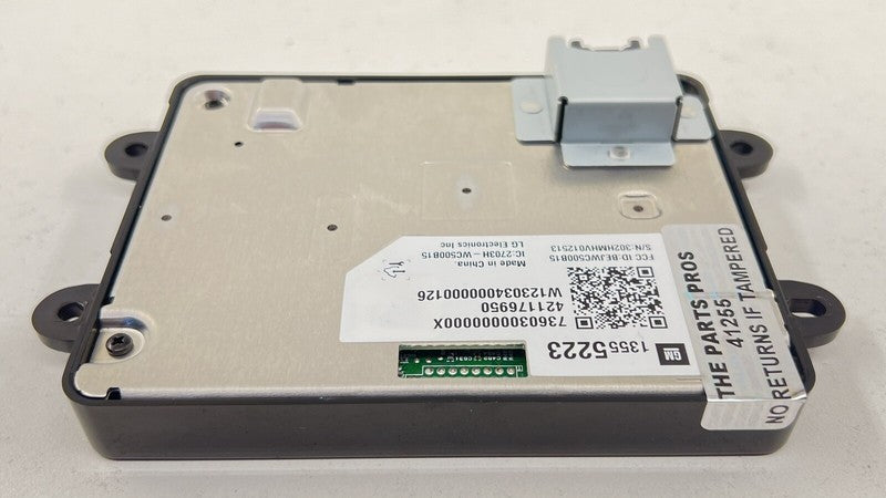 13555223 / 1355 5223 22-24 CADILLAC CT5 V BLACKWING CENTER CONSOLE WIRELESS CHARGE PHONE CHARGING OEM