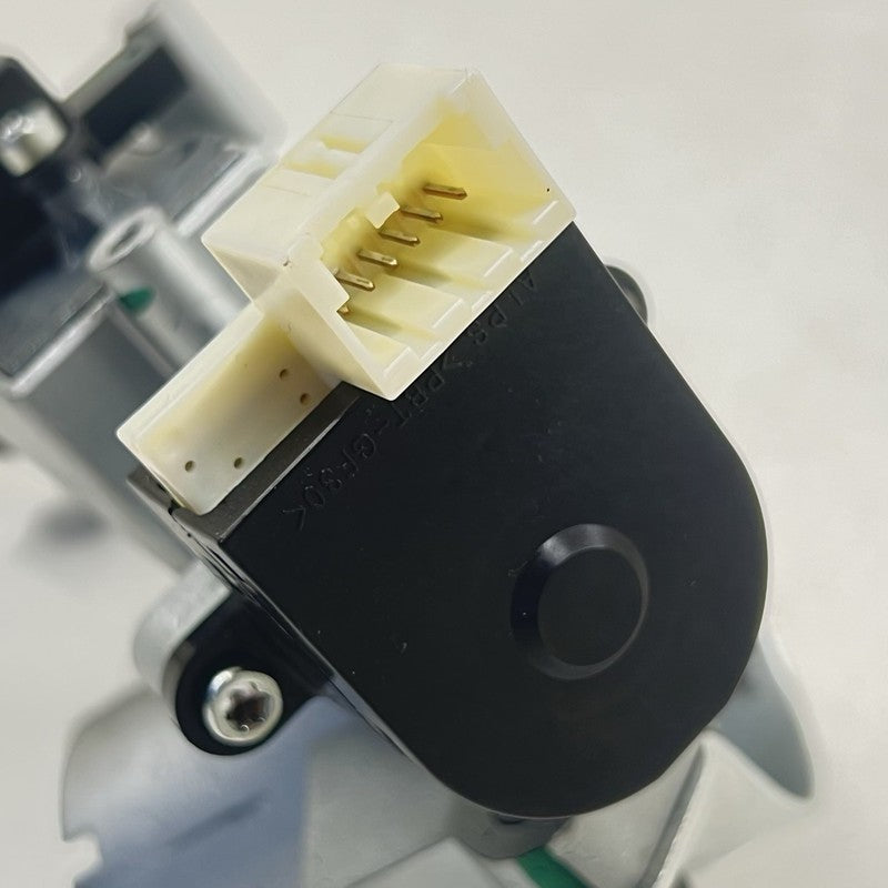 13502301 10-15 CHEVROLET CAMARO SS STEERING COLUMN IGNITION SWITCH CYLINDER WITH KEY OEM